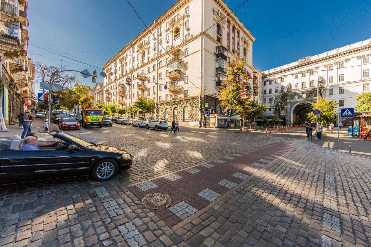 Комфорт- Апартаменти Біля Хрещатика Kyiv Exterior photo