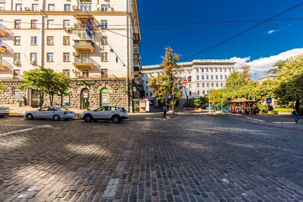 Комфорт- Апартаменти Біля Хрещатика Kyiv Exterior photo